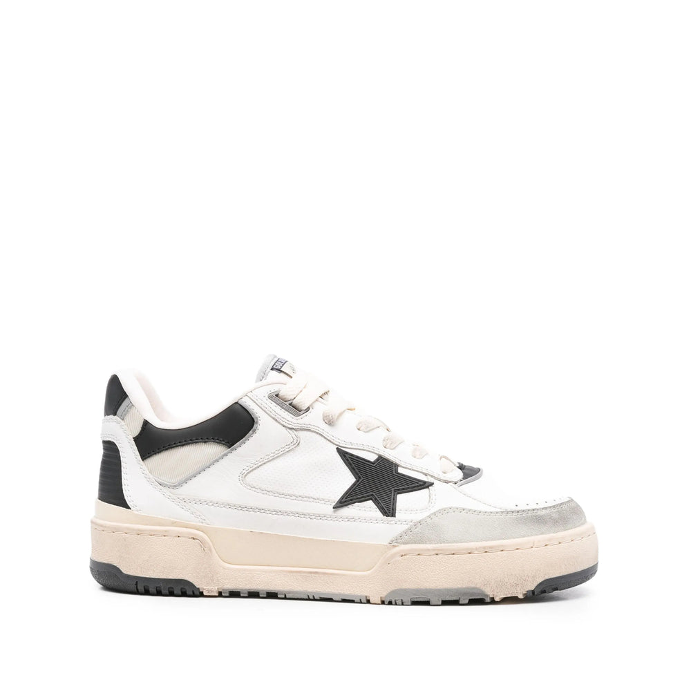 Golden Goose Sneakers - Bianco, Nero | 195abf419820d7af4337a964fa205f8c36e1e9d9