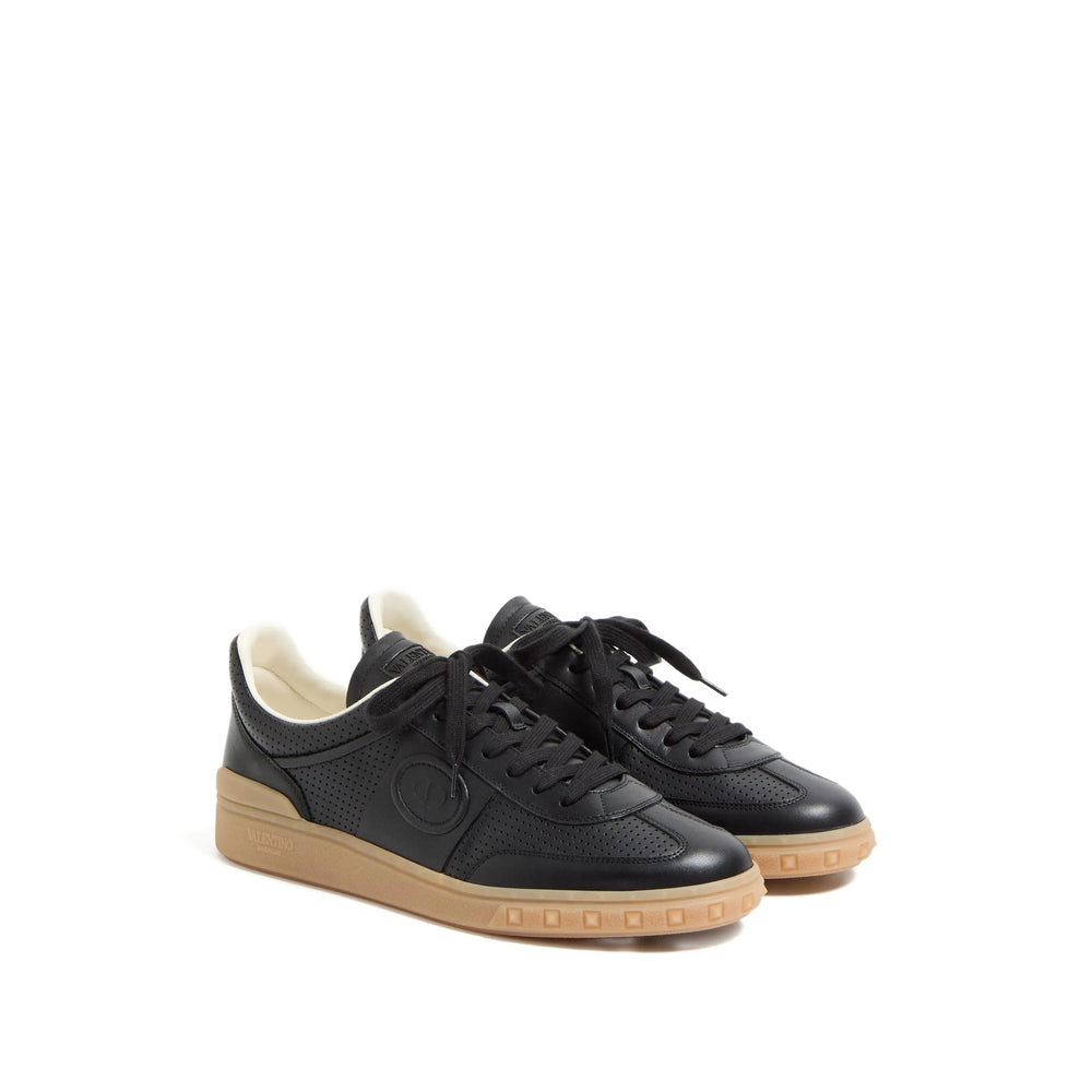 Valentino Garavani Sneakers - Nero | 8a2f16e2bddee02331f7db807b3ecb362788194c