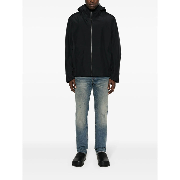 Veilance Outerwears - Nero | e316c4cddf0d53cedb11ad916156265876bdfa95