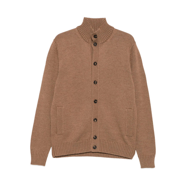 Braune Pullover