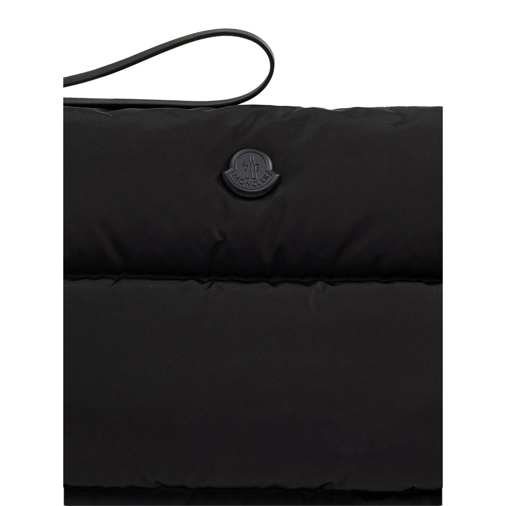 Moncler Bum Bags - Nero | 3680fa6533bfcee02a8a82e4aedb1564459b682f