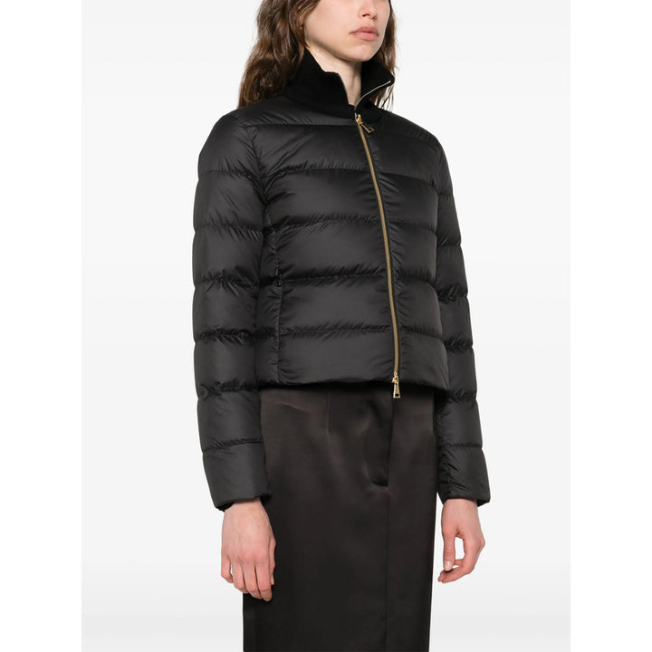Moncler Outerwears - Nero | 2ccca069d8d3373ca23b3811e2100f23645d0100