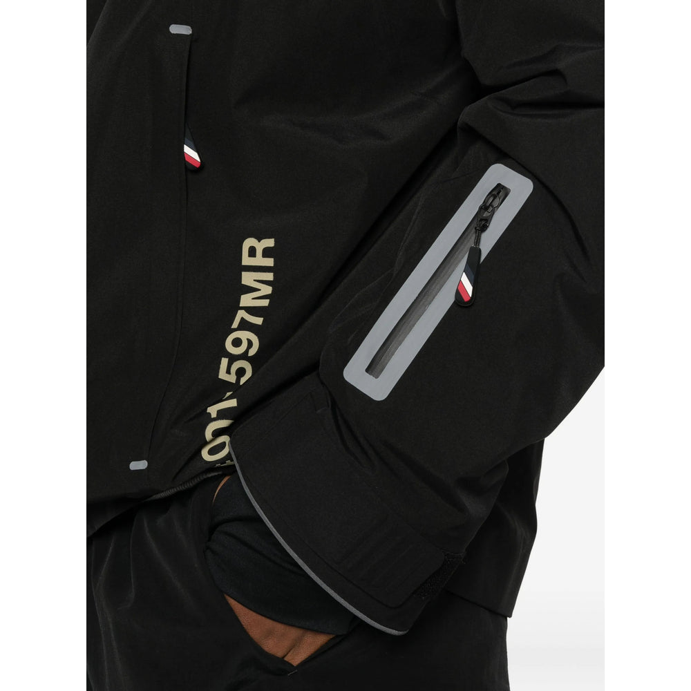 Moncler Grenoble Outerwears - Nero | 81ee2a353d615148f90507f42a77bb031953d2c3