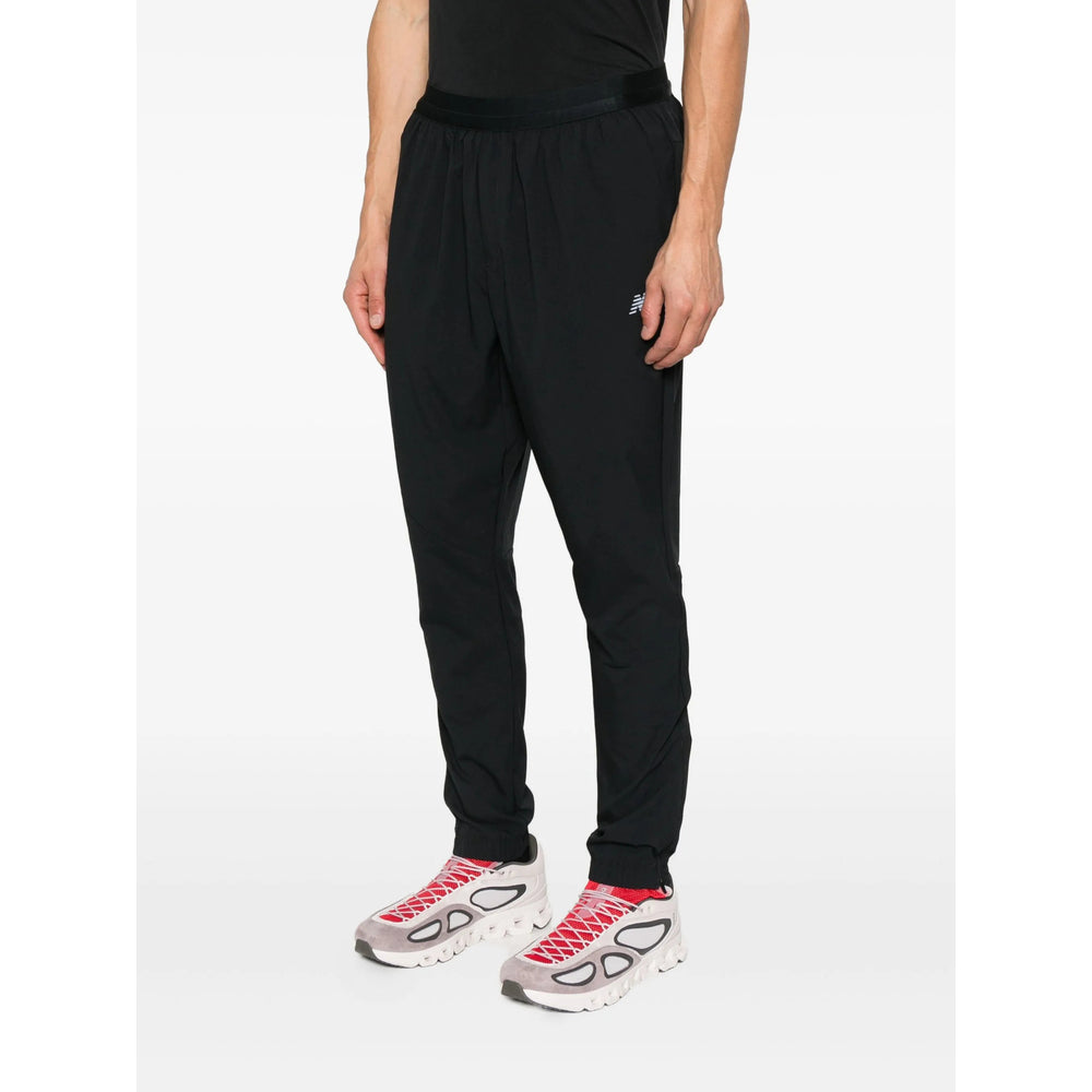 New Balance Pantaloni - Nero | 5da5977c27cc1ea3e711fd9ce8d925ff3e9f725a