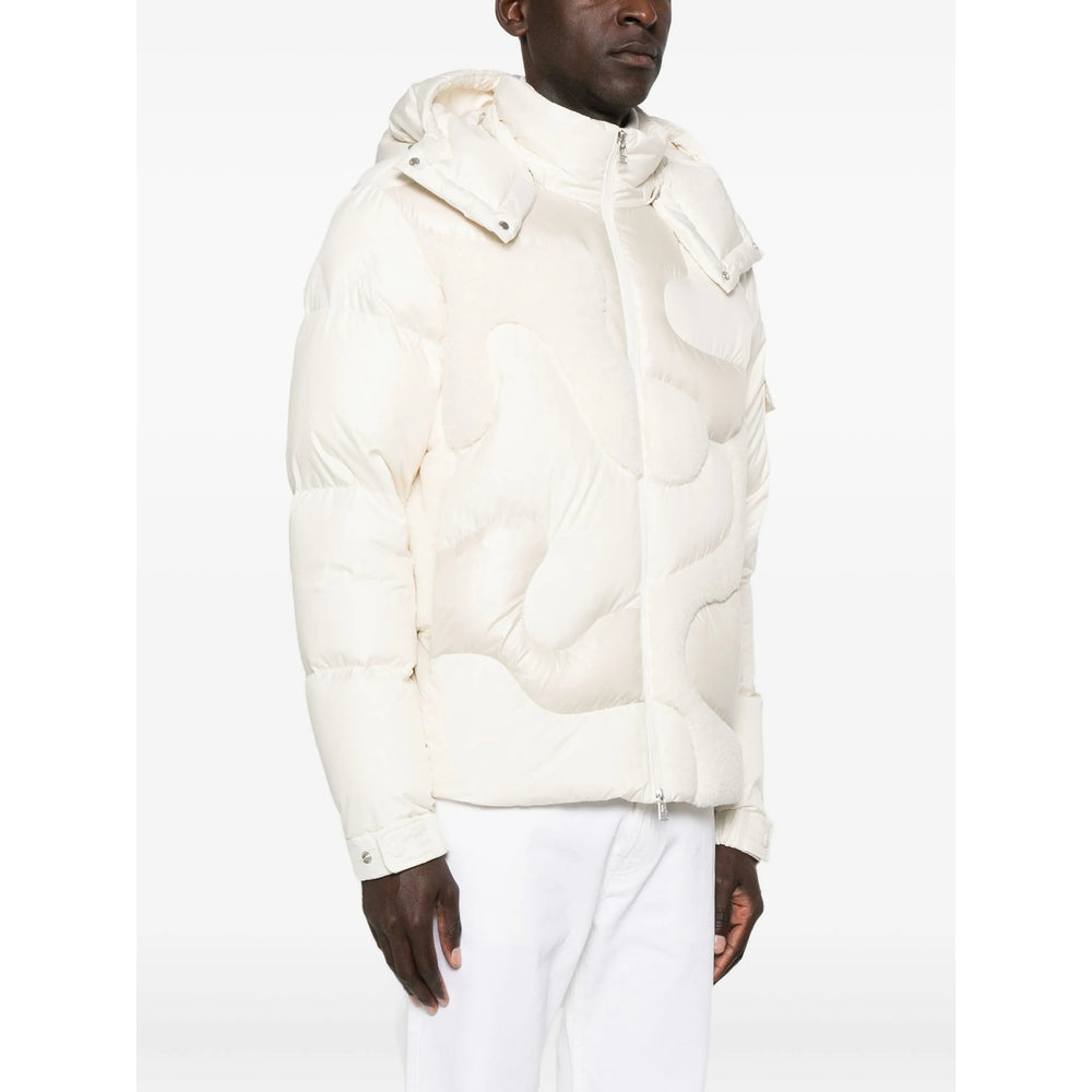 Moncler Outerwears - Bianco | b2f03f243e0cf4223dc8efb04177fcccbdc1b512