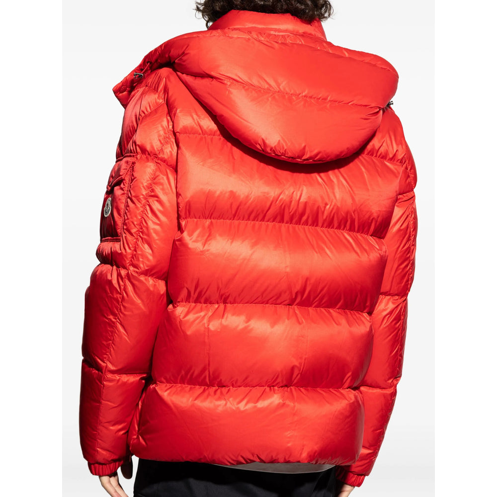 Moncler Outerwears - Rosso | 21afab6c521898258c6b42aa8f62850f424ea99b