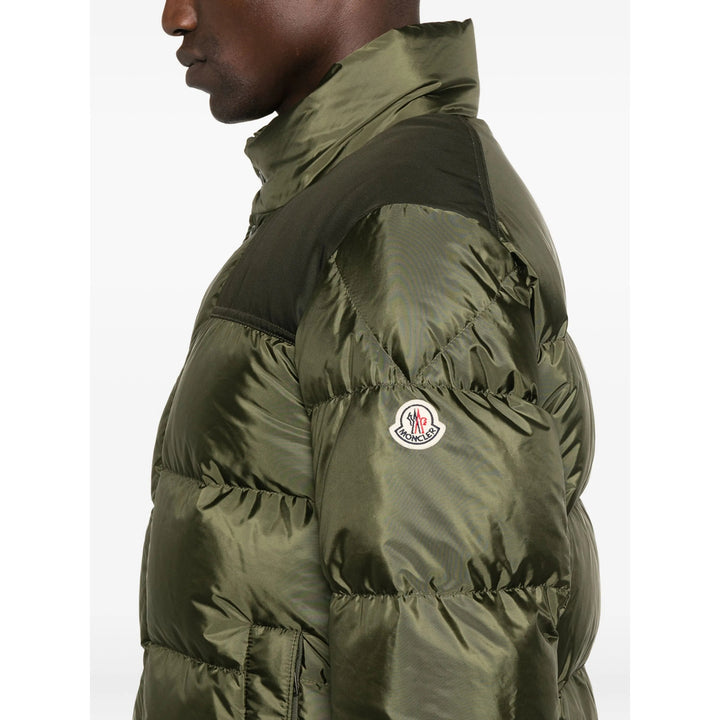 Moncler Outerwears - Verde | 7bec02035e63e1a9f67feb9e242e46d91abde3b4