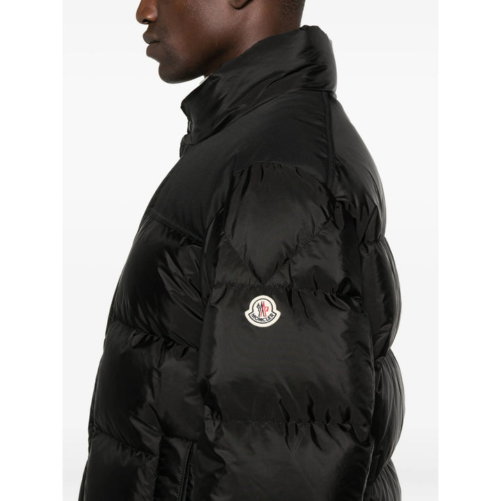 Moncler Outerwears - Nero | 625277879907e240e030fe083f3c24c4e223b0b2