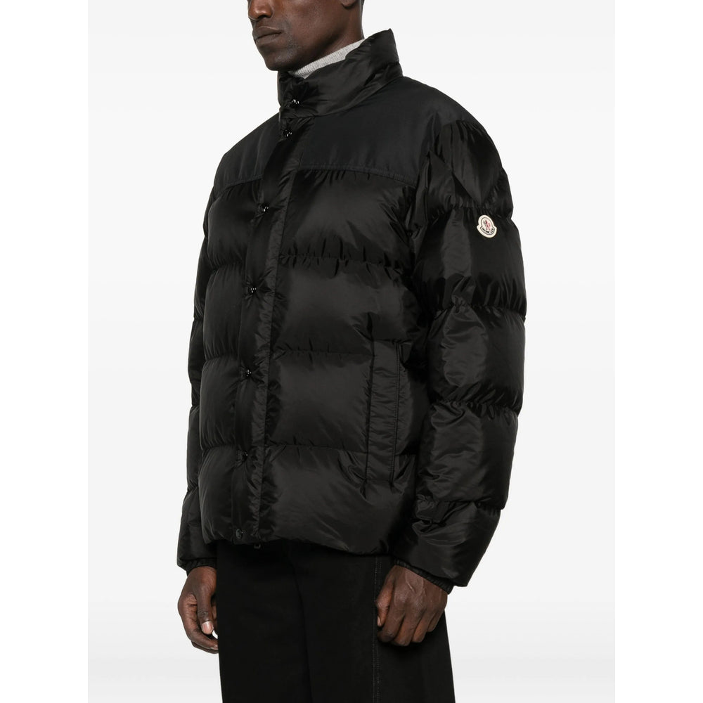 Moncler Outerwears - Nero | 978997cccf20414c73397a59a3dec2da4c268ec9