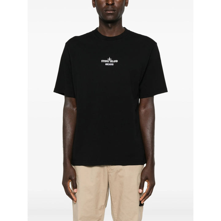 Stone Island T Shirt - Nero | 562b1da7a3debb18f1e6e2ef5c6ef50b3bd7c46e