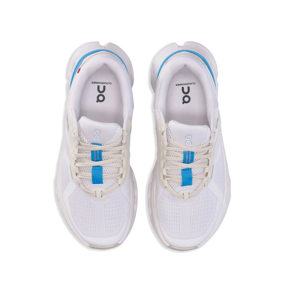 On Running Sneakers - Bianco | 4f44e5a0c384c70552e82bf5b70024d8ded270e0