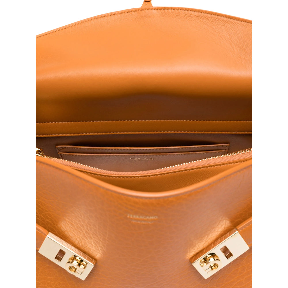 Ferragamo Borse - Arancione | 7e911b747738a7618f48a63d3255f768200383d2