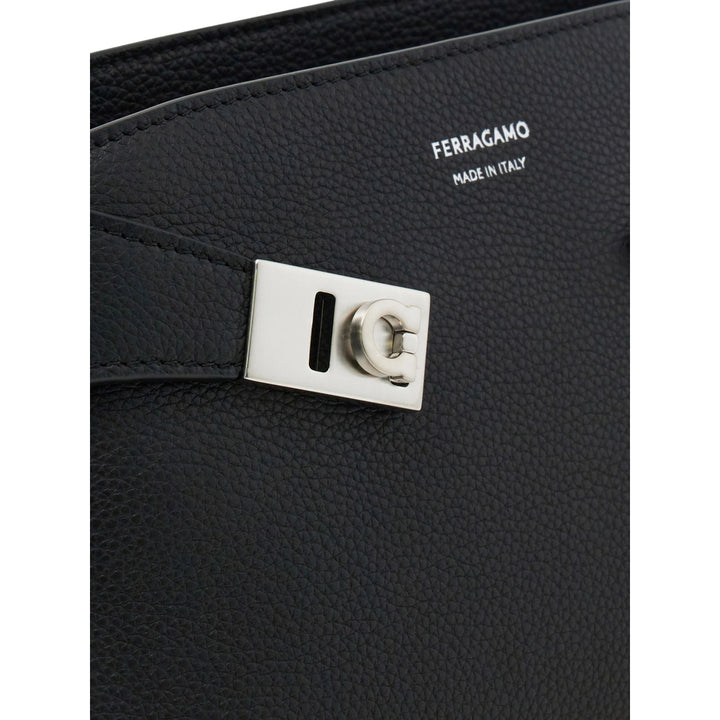 Ferragamo Luggages - Nero | 416c7b75f27aa0caf8c42475938ddbd0e0bdf4f4