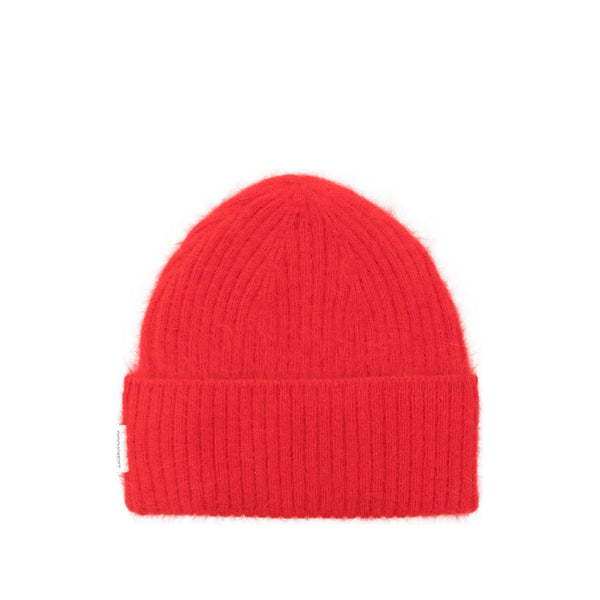 Caps