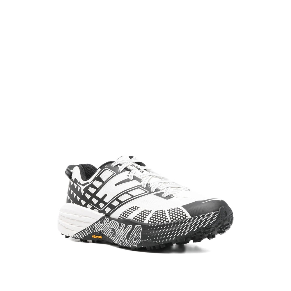 Hoka Sneakers - Bianco, Nero | ec261c6c091af3391c13ace2ccb6993dcc1634ac