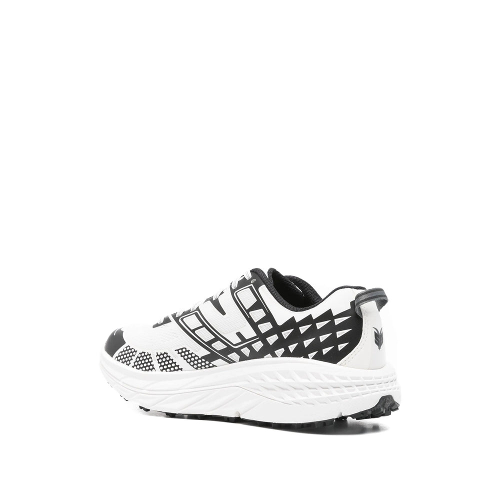 Hoka Sneakers - Bianco, Nero | abadfea751097511dacf101ce44e31c56c18004b