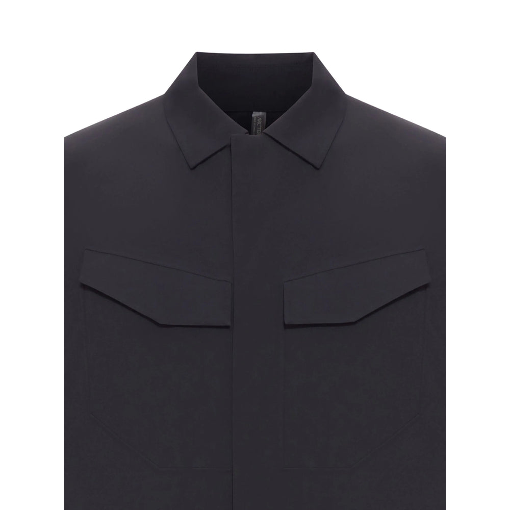 Veilance Outerwears - Nero | 92a84e3e1e0c5ee76489c4b8ebb566d633a70b50