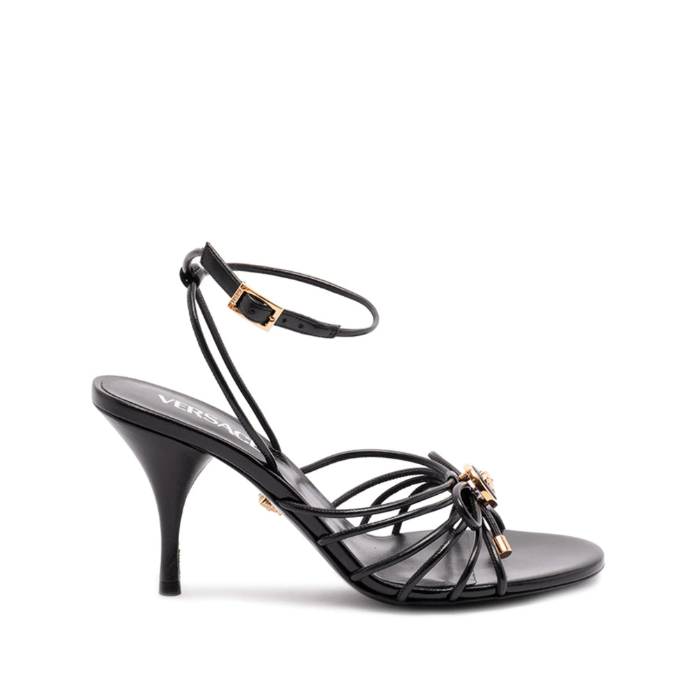 Versace Scarpe - Nero | d743ecb22d996dddea1cb5aee042052a189e8274