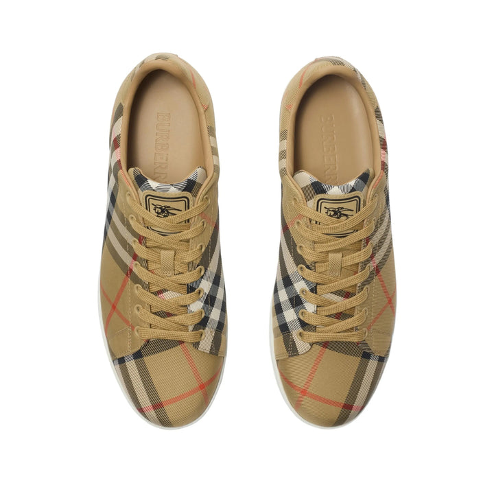Burberry Sneakers - Neutro, Nero | dcc67b3cfbb60f7363f813d432db90ff3e592ded