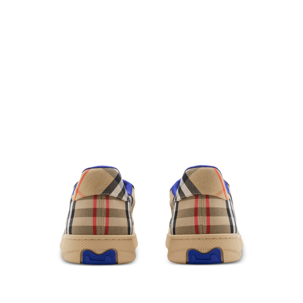 Burberry Sneakers - Neutro | 25f1b4ff90c93589a7f46a56235097200f824233