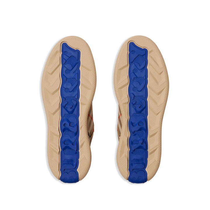 Burberry Sneakers - Neutro | 552c980aab25e3e74cc63d7ceb4c571534a63136