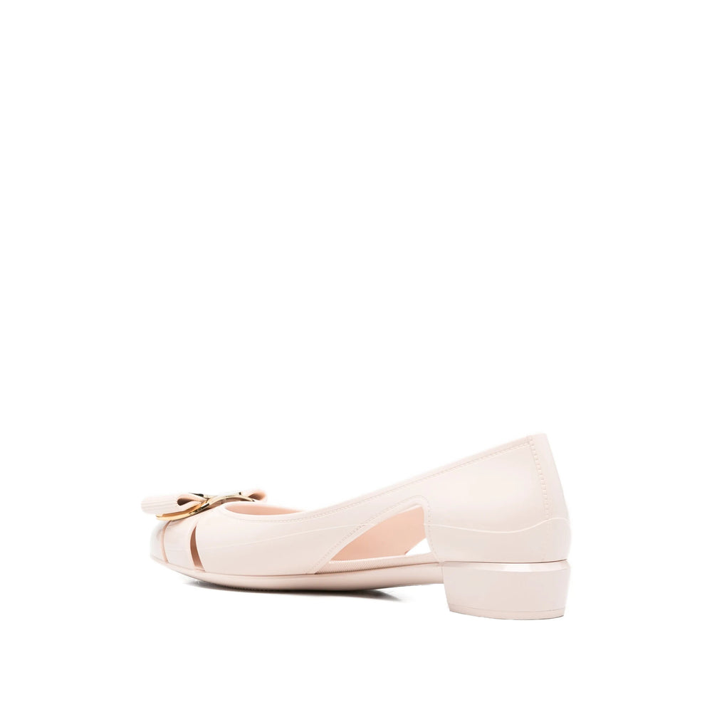 Ferragamo Scarpe - Neutro | 4b66b366b35cd2e8b71faf4f8360ff7bdb7b6900