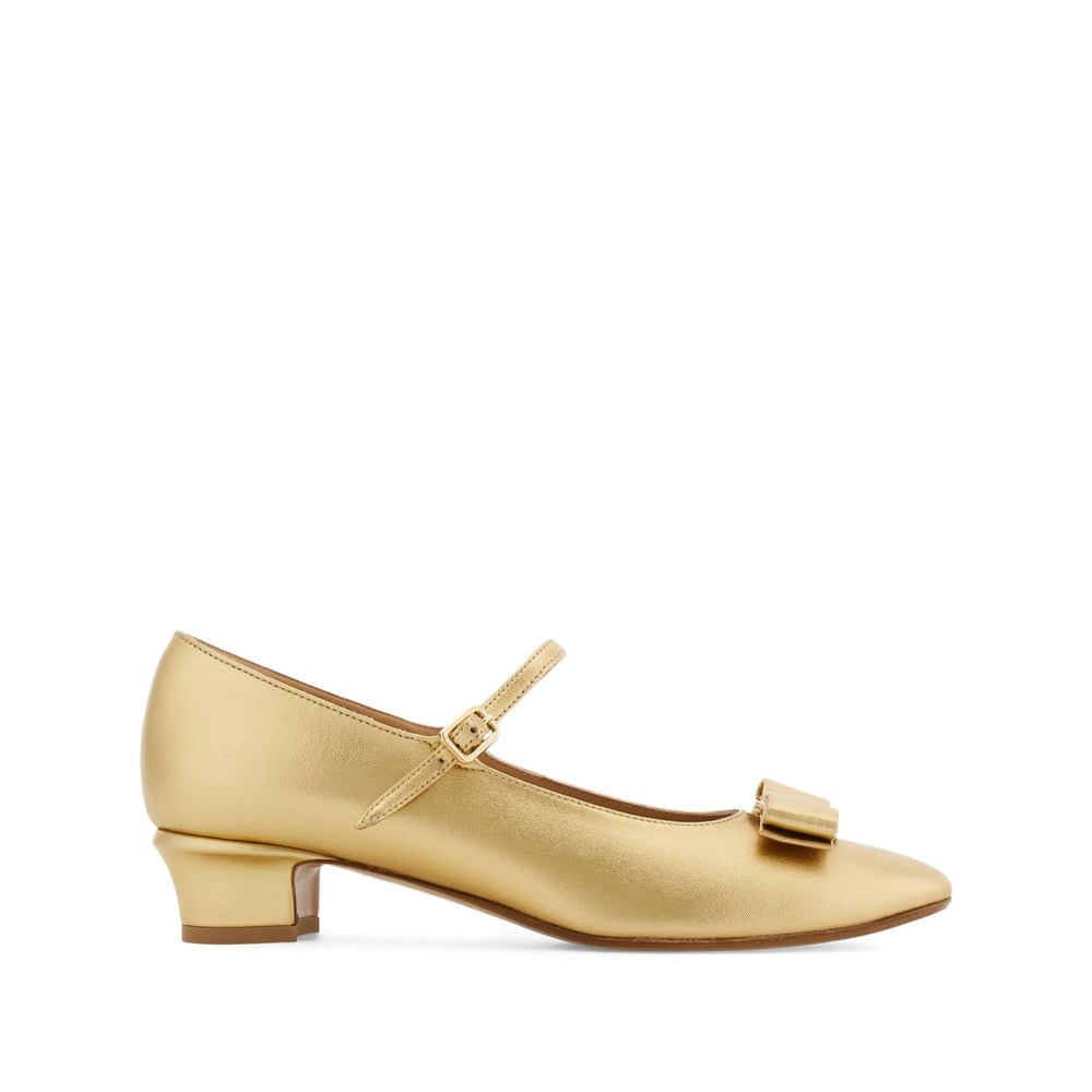 Ferragamo Scarpe - Oro | eec3a14c3facbba648fda717e305e0d403759ecb