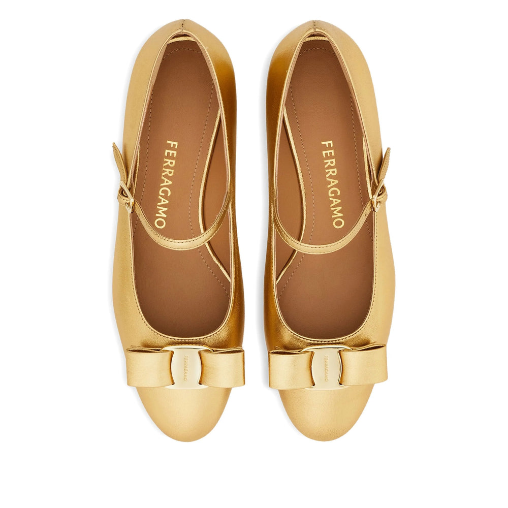 Ferragamo Scarpe - Oro | d4d6e8ccb9650cc7a9aa43525eed1a2d0a613999