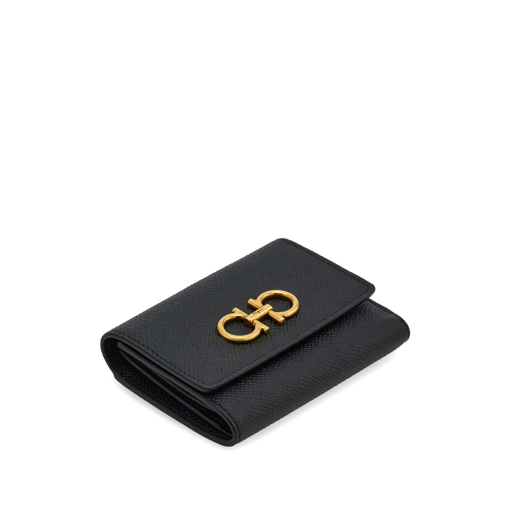 Ferragamo Wallets - Nero | 2a5d09d439de1102da7df45005e2ca7ca7b51ac0
