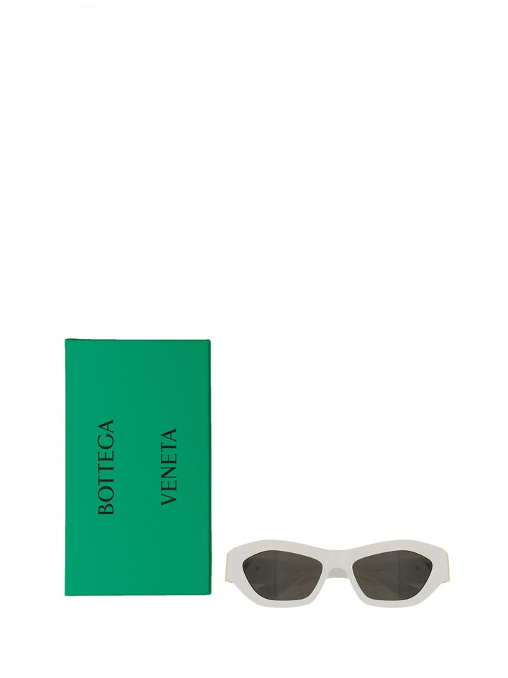 Bottega Veneta Occhiali da Sole - White | f6da6095e5d66ea469aa22f89ef6999098592f44