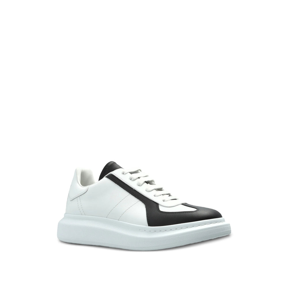 Alexander Mcqueen Sneakers - Bianco, Nero | a162ce425e63a1b0d7c76555c8eb3e46a5d077d6