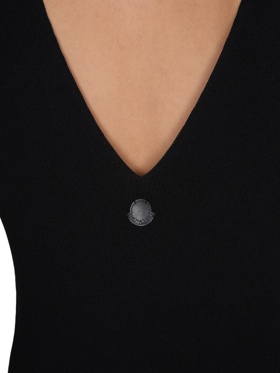 Moncler Abiti - Black | ce195f3386503fddff90015ace3b63dae335e841