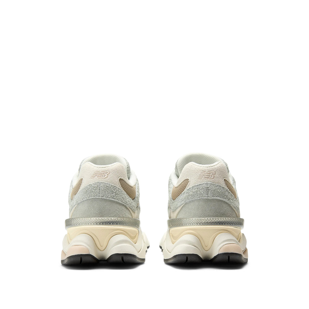 New Balance Sneakers - Grigio, Neutro | 8102363f3b13aa45fc5051b69f92637b89a5d33e