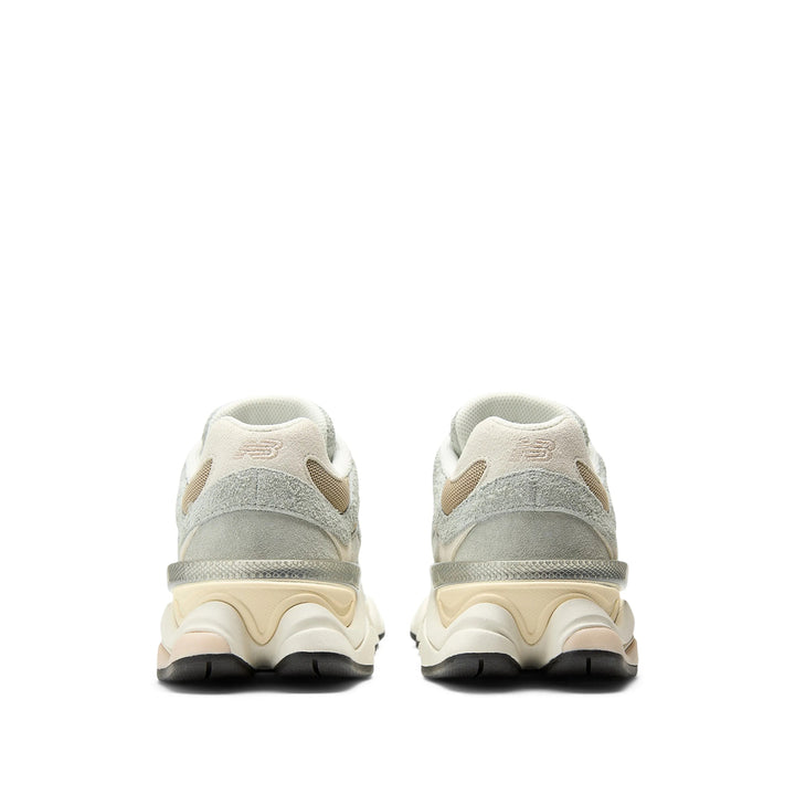 New Balance Sneakers - Grigio, Neutro | 8102363f3b13aa45fc5051b69f92637b89a5d33e