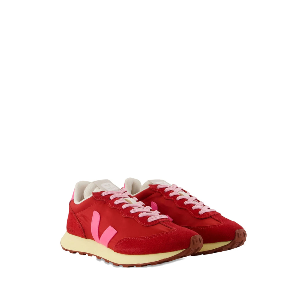 Veja Sneakers - Rosso, Rosa | f90cf57b6bc5e83e3cef673e460ba931d950bf1a