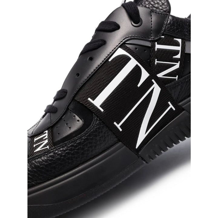 Valentino Garavani Sneakers - Nero, Bianco | 738bd473601a5d909996c75dff9e9b72e044e3e9