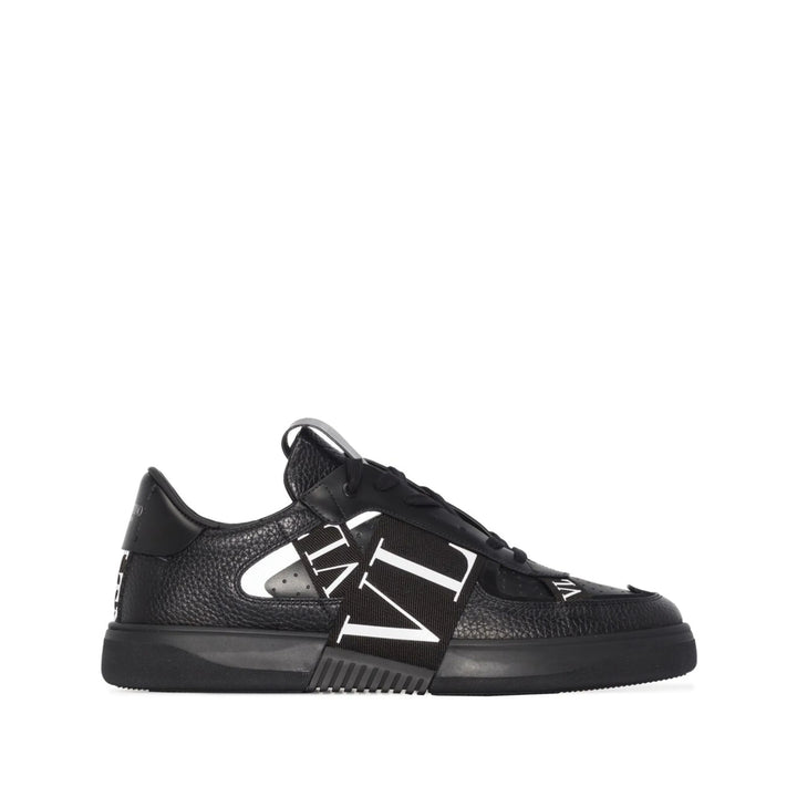 Valentino Garavani Sneakers - Nero, Bianco | 99f31ed3f193b70f9f1bb5effc1a093e06519259