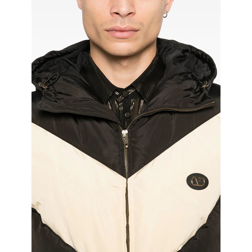 Valentino Outerwears - Nero, Neutro | b36a81f753864fb786119260ca849ab04bbbf488