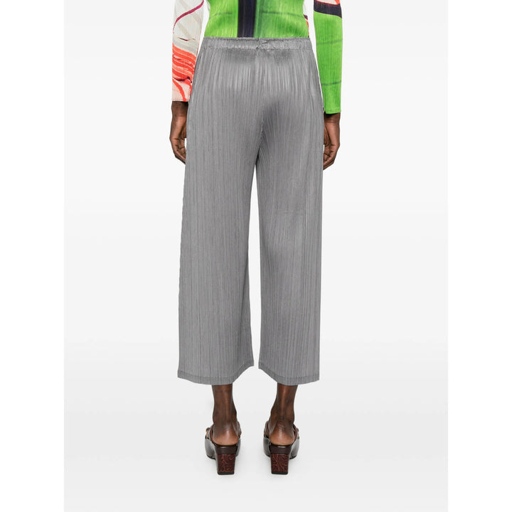Pleats Please Issey Miyake Pantaloni - Grigio | aee1a4ed3a4d38140f175a6efa8d65448895ed9e