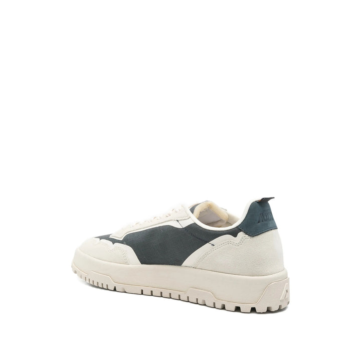 Autry Sneakers - Neutri, Blu | cc93430a7b53efcdb9be077315a330a7a6d56ea9
