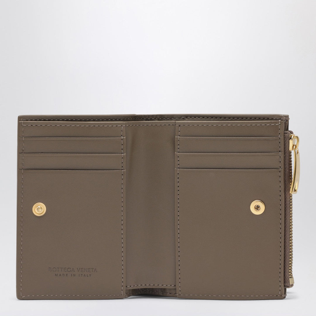 Bottega Veneta Apparel & Accessories - Marrone | 1f53d0f6030f034ad874f54b19f8ae48f2f8ddae