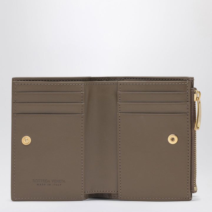 Bottega Veneta Apparel & Accessories - Marrone | 1f53d0f6030f034ad874f54b19f8ae48f2f8ddae