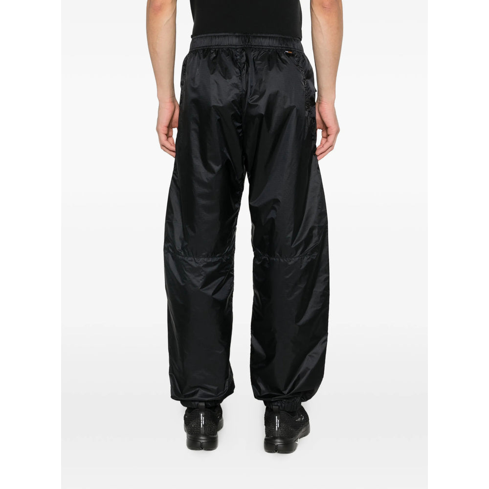 Stone Island Pantaloni - Nero | cf2fc13ae8625370ad80e3982da8bb056f77406d