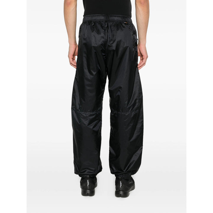 Stone Island Pantaloni - Nero | cf2fc13ae8625370ad80e3982da8bb056f77406d