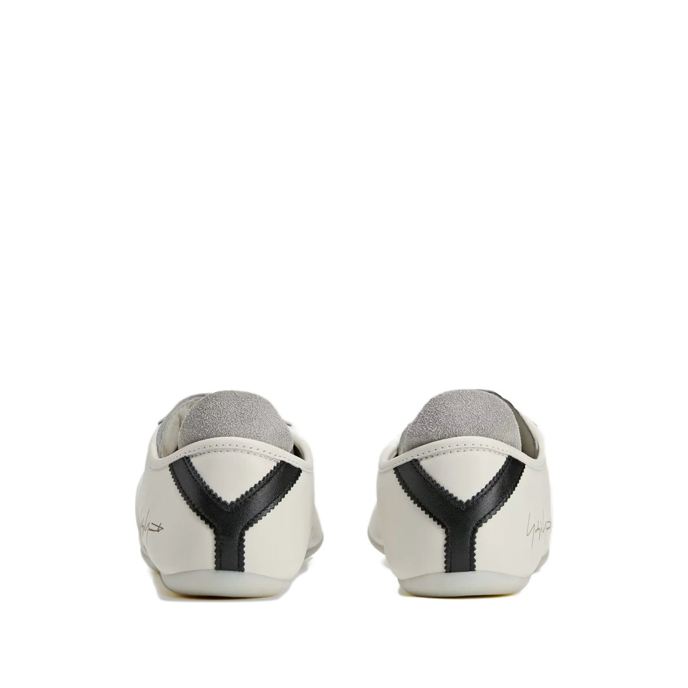 Y-3 Sneakers - Bianco | d450309e2354755b38fe9c979203c20a07ee4b4f