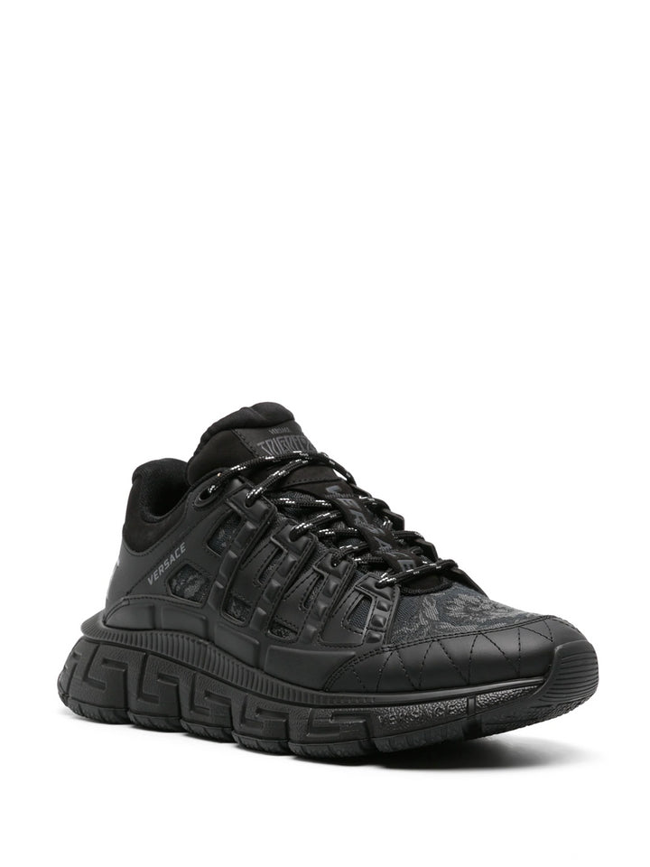 Versace Sneakers - Nero | b7215de936d1ce40977ac7750d285b08aee51b89