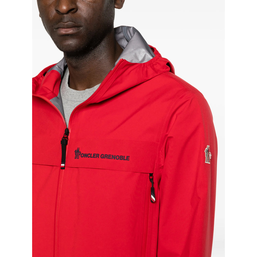 Moncler Grenoble Outwear Waistcoats - Rosso | ea0d4b7fd9e6c4a4a3c82f5387aa279a54409b9f