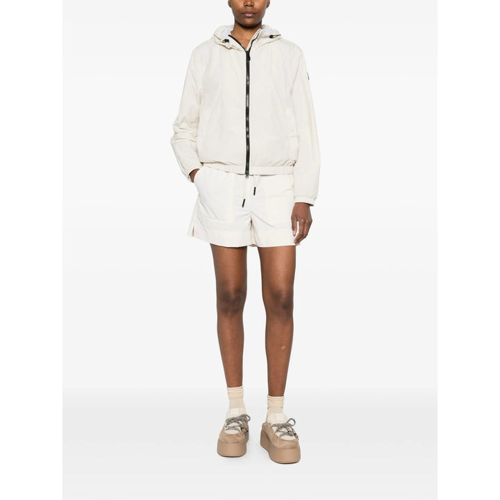 Moncler Grenoble Shorts - Neutro | f4be9cd166f70b472d47be14ce3d0d55a7c7a802