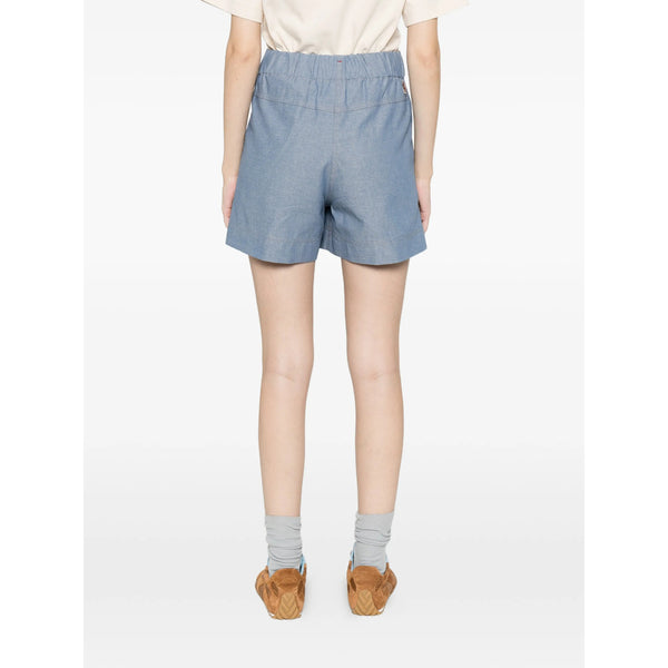 Blaue Shorts