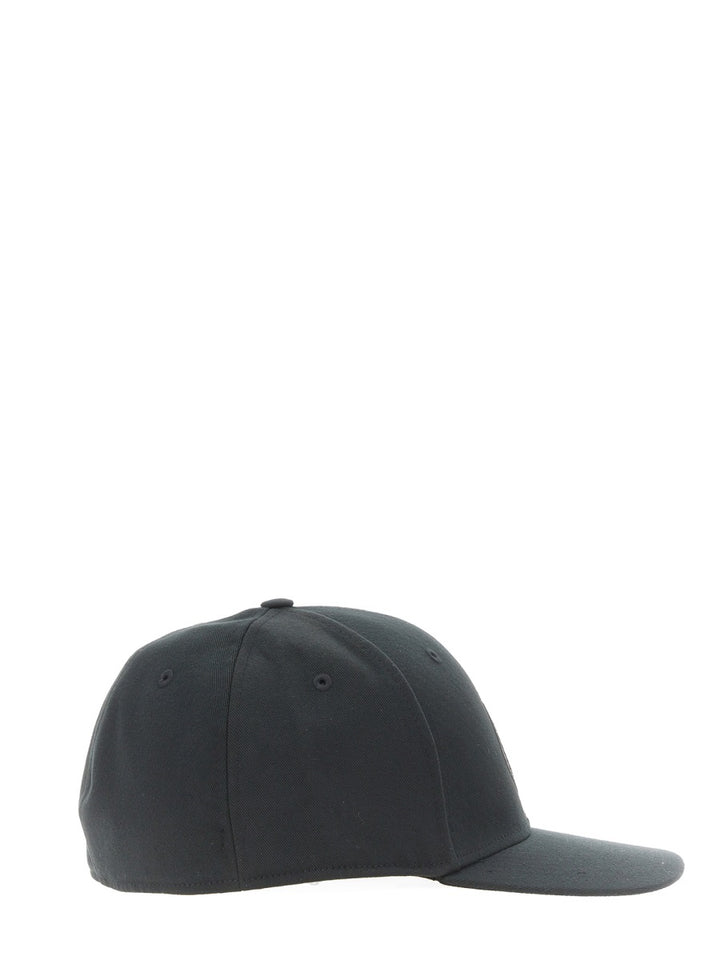 Canada Goose Cappelli - Nero | Wanan Luxury